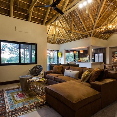 Moya Safari Villa Ходспруит Екстериор снимка