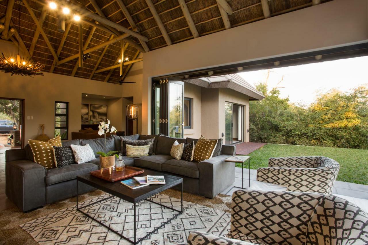 Moya Safari Villa Ходспруит Екстериор снимка